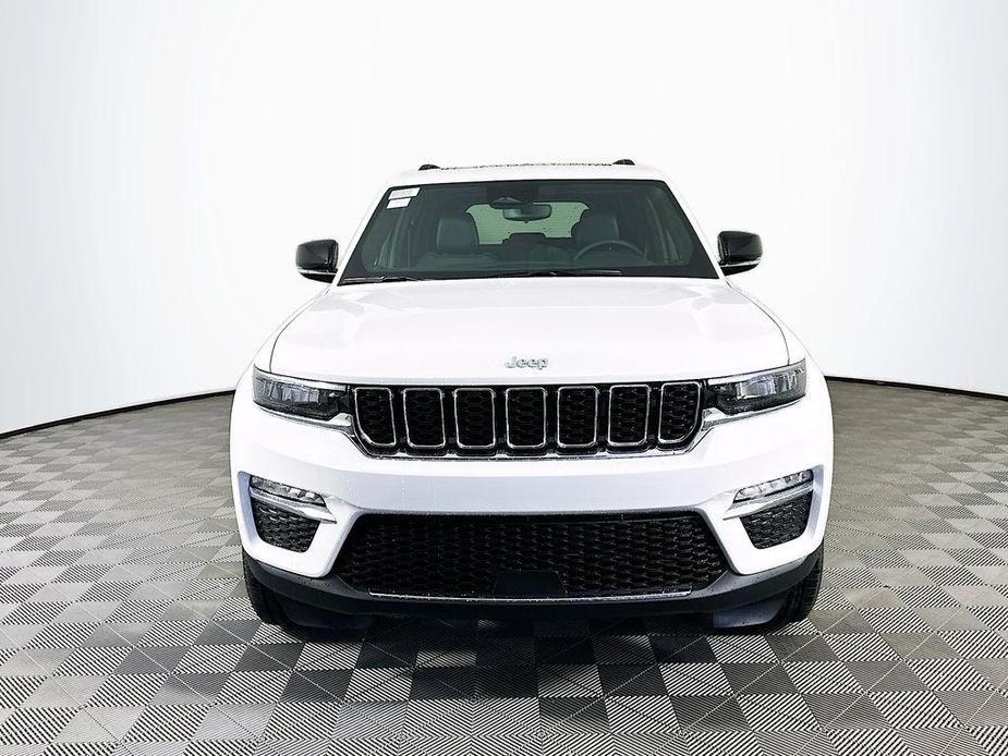 new 2024 Jeep Grand Cherokee car, priced at $43,594