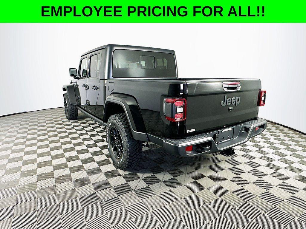 new 2025 Jeep Gladiator car, priced at $49,048