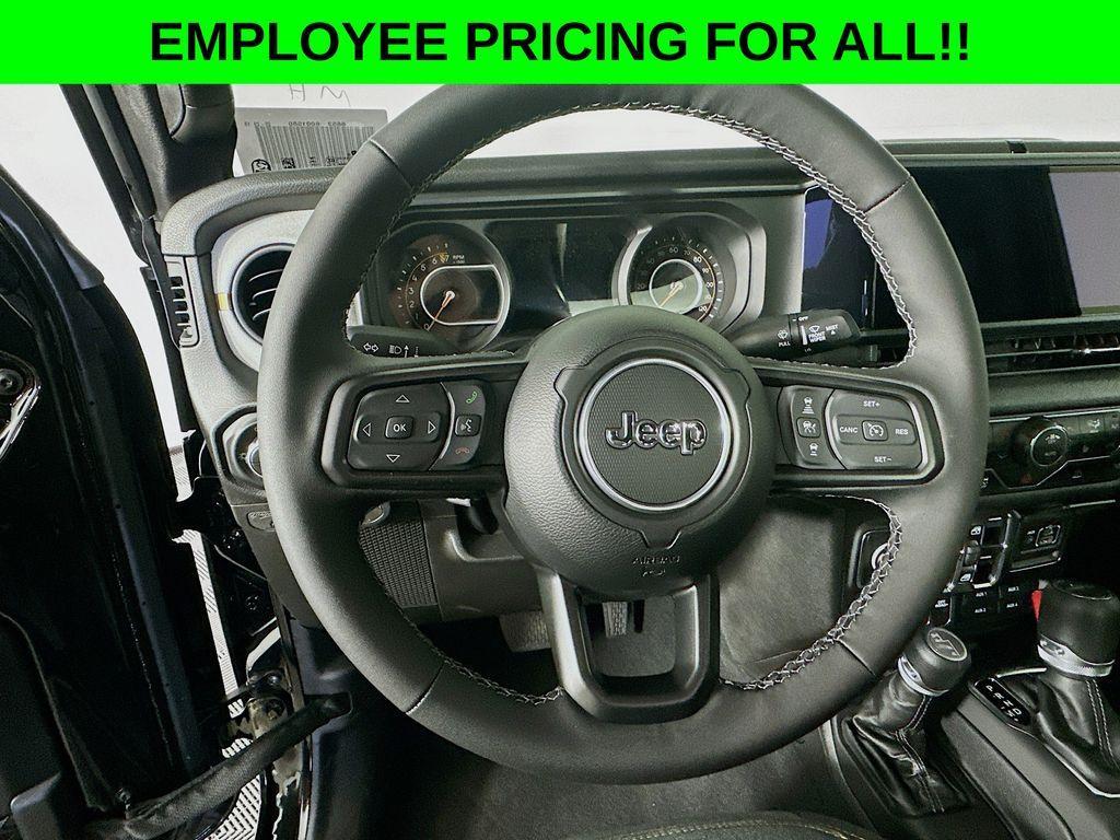 new 2025 Jeep Gladiator car, priced at $49,048