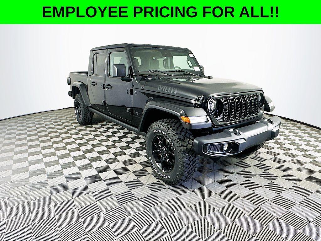new 2025 Jeep Gladiator car, priced at $49,048