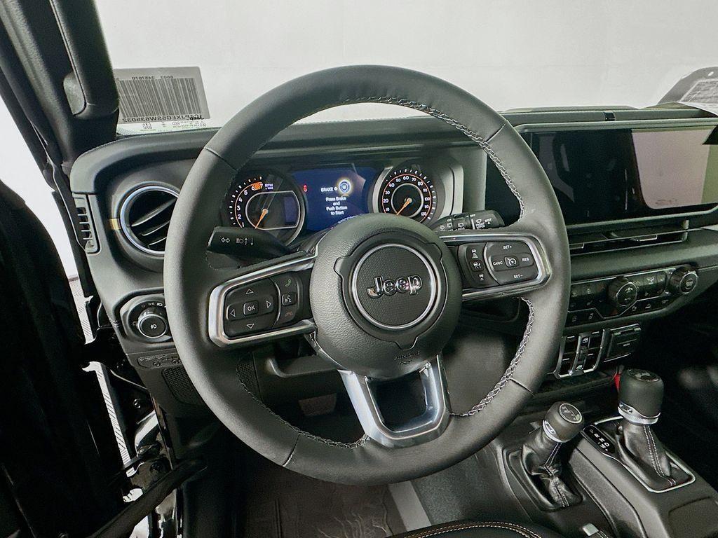 new 2025 Jeep Wrangler car, priced at $54,725
