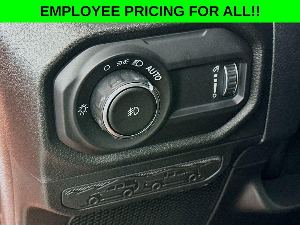 new 2025 Jeep Wrangler car, priced at $53,691