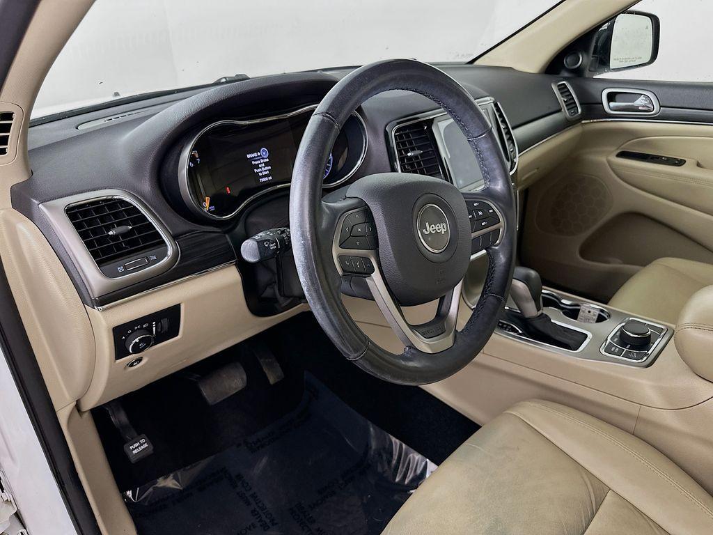 used 2019 Jeep Grand Cherokee car, priced at $21,900