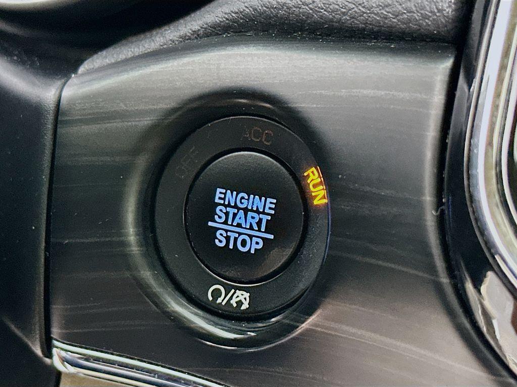 used 2019 Jeep Grand Cherokee car, priced at $21,900