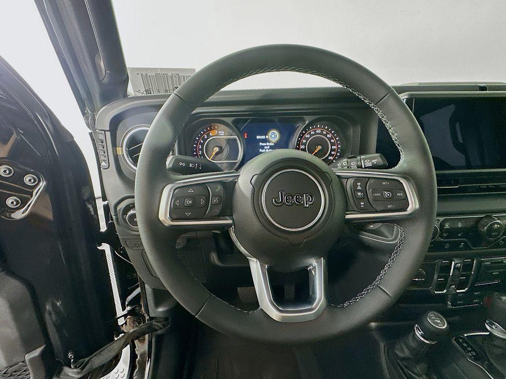 new 2025 Jeep Wrangler car, priced at $54,247