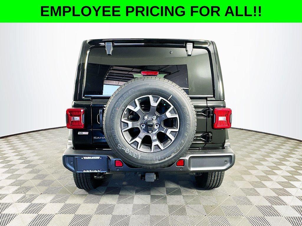 new 2025 Jeep Wrangler car, priced at $56,747