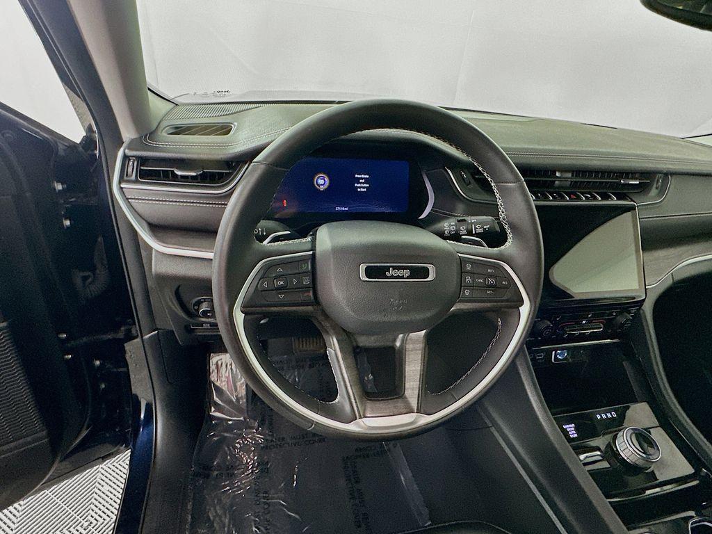 used 2023 Jeep Grand Cherokee L car, priced at $32,799