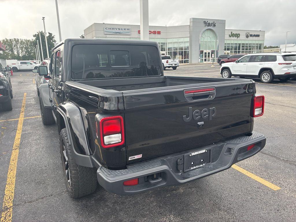 used 2024 Jeep Gladiator car, priced at $37,500