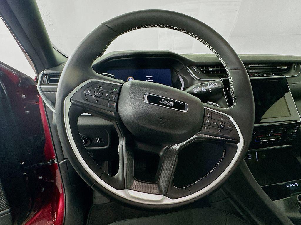 new 2025 Jeep Grand Cherokee L car, priced at $41,464