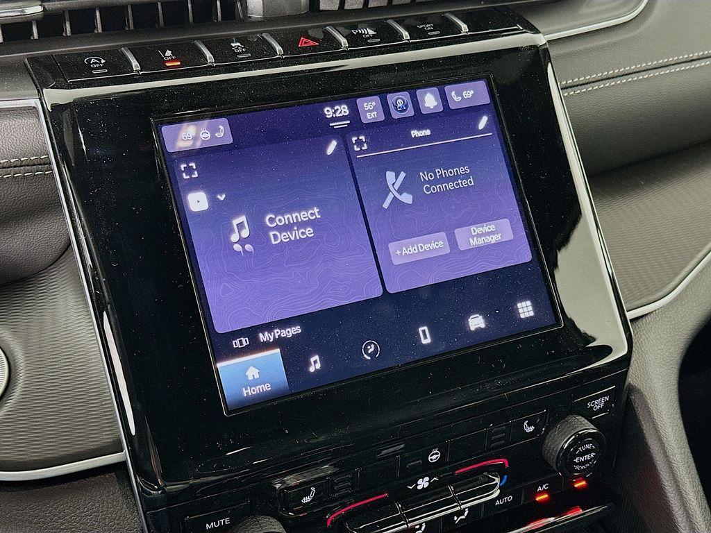new 2025 Jeep Grand Cherokee L car, priced at $41,464