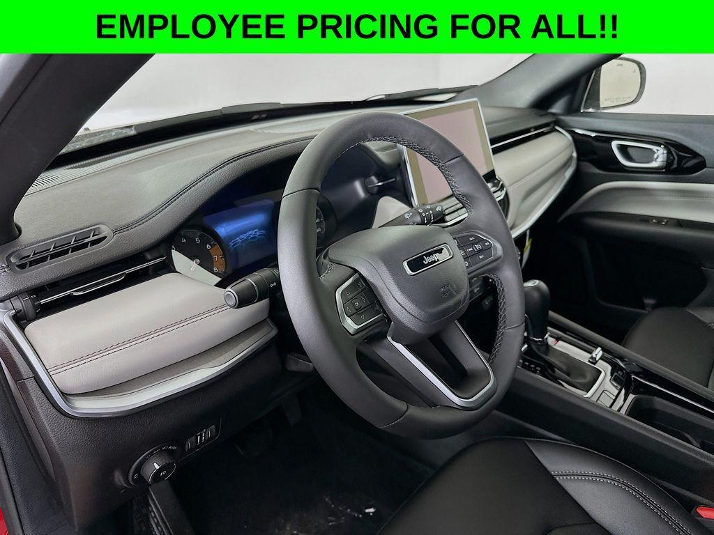 new 2025 Jeep Compass car, priced at $30,905