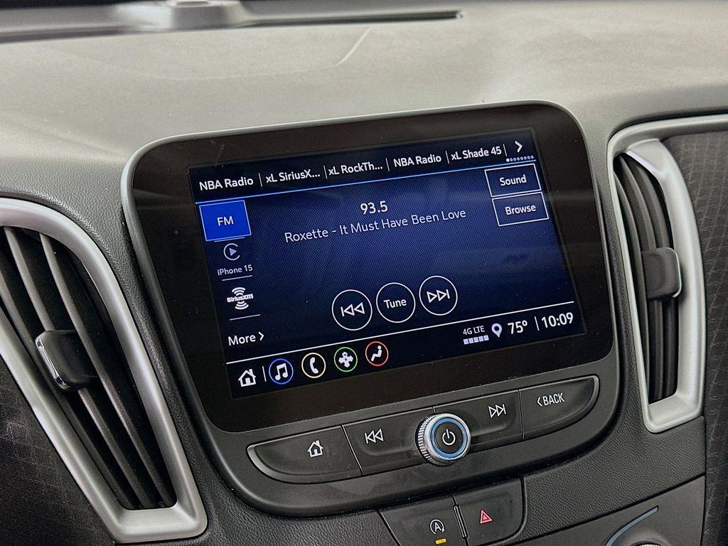 used 2024 Chevrolet Malibu car, priced at $19,000
