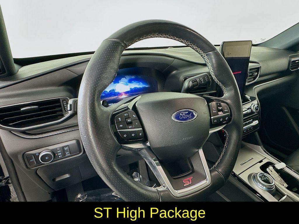 used 2022 Ford Explorer car, priced at $36,800