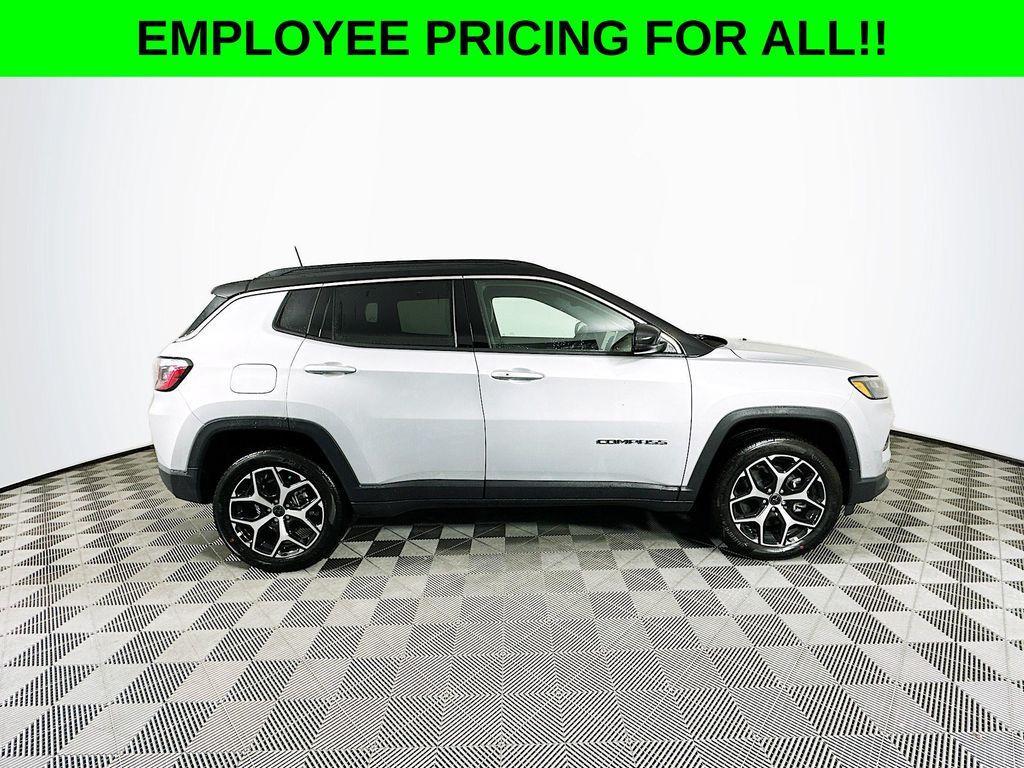 new 2025 Jeep Compass car, priced at $32,605