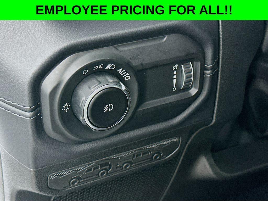 new 2025 Jeep Wrangler car, priced at $56,238