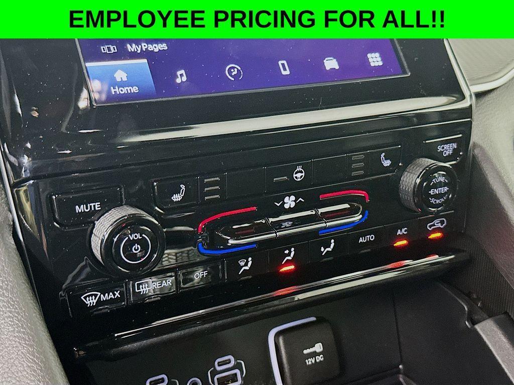 new 2025 Jeep Grand Cherokee L car, priced at $45,772