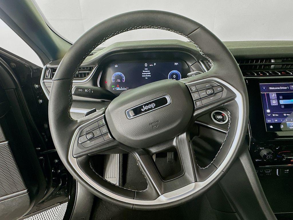 new 2025 Jeep Grand Cherokee L car, priced at $45,772