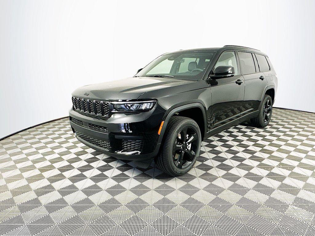 new 2025 Jeep Grand Cherokee L car, priced at $45,772