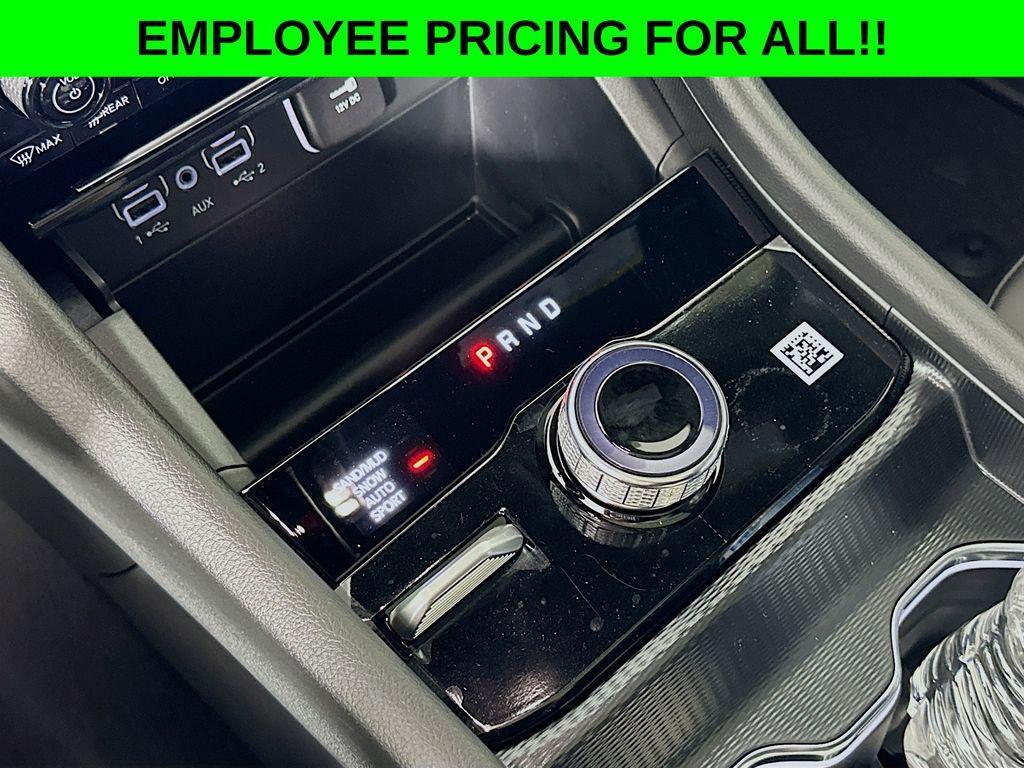 new 2025 Jeep Grand Cherokee car, priced at $47,750