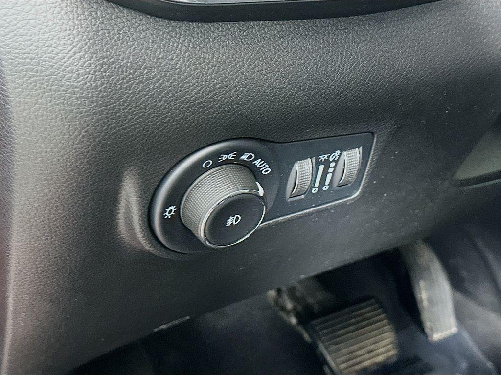 used 2022 Jeep Compass car, priced at $22,998