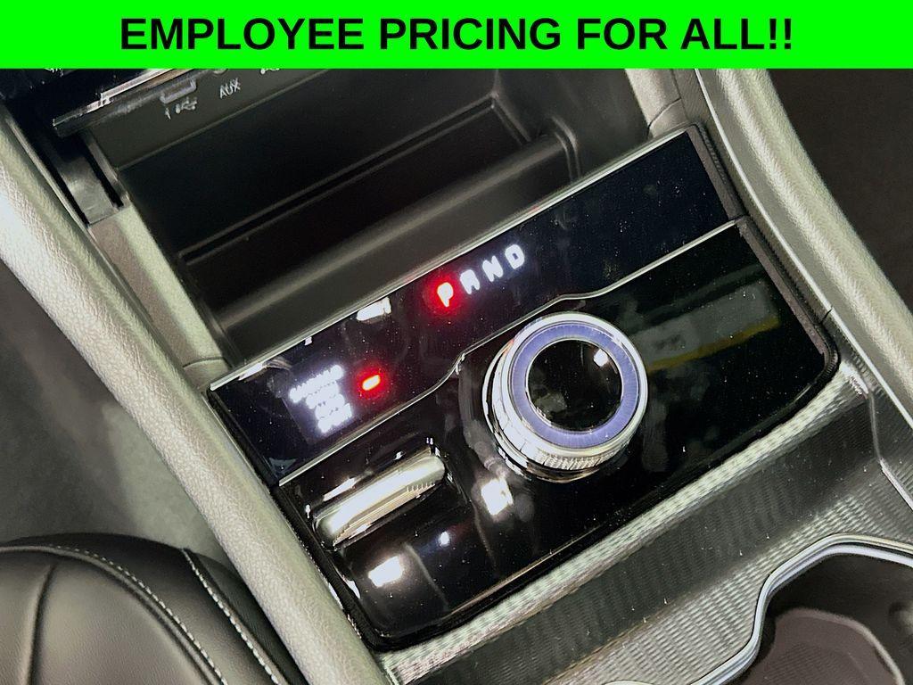 new 2025 Jeep Grand Cherokee L car, priced at $49,130