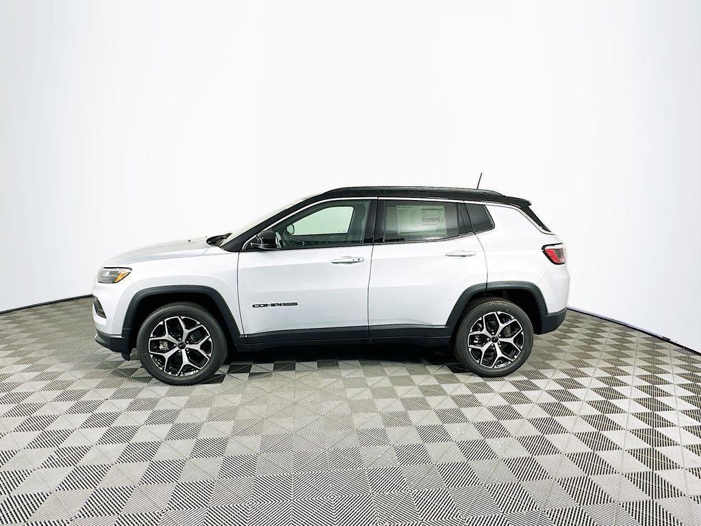 new 2025 Jeep Compass car, priced at $29,197