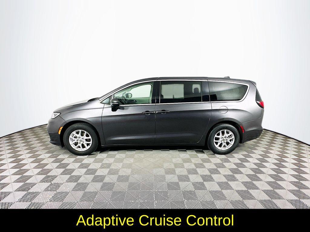 used 2023 Chrysler Pacifica car, priced at $23,443