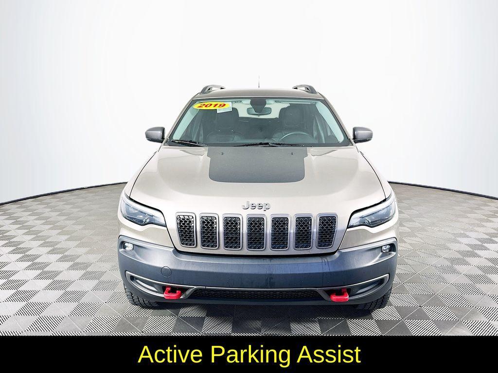 used 2019 Jeep Cherokee car, priced at $14,998