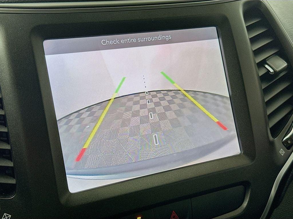 used 2019 Jeep Cherokee car, priced at $14,998