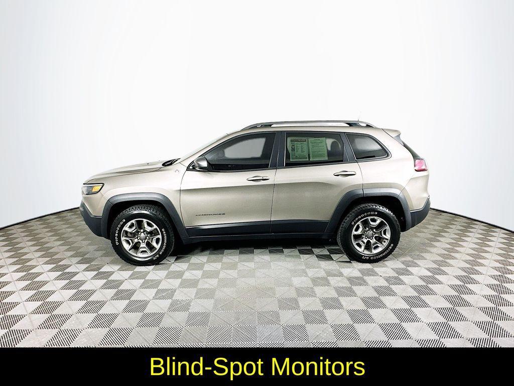 used 2019 Jeep Cherokee car, priced at $14,998