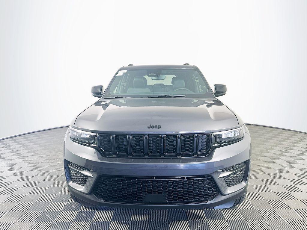 new 2024 Jeep Grand Cherokee car, priced at $39,224