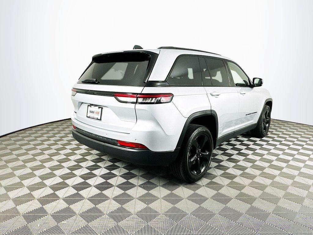 used 2023 Jeep Grand Cherokee car, priced at $34,933