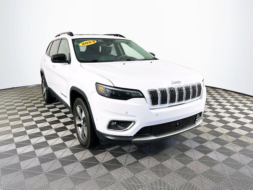 used 2022 Jeep Cherokee car, priced at $26,701