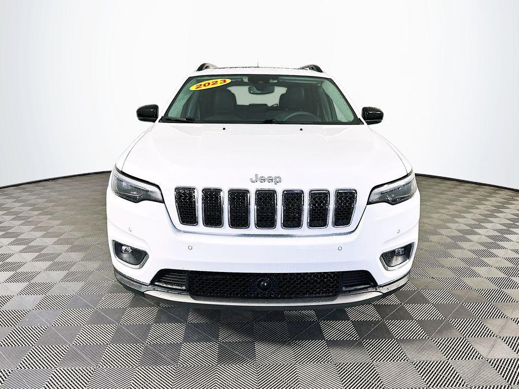 used 2022 Jeep Cherokee car, priced at $26,701