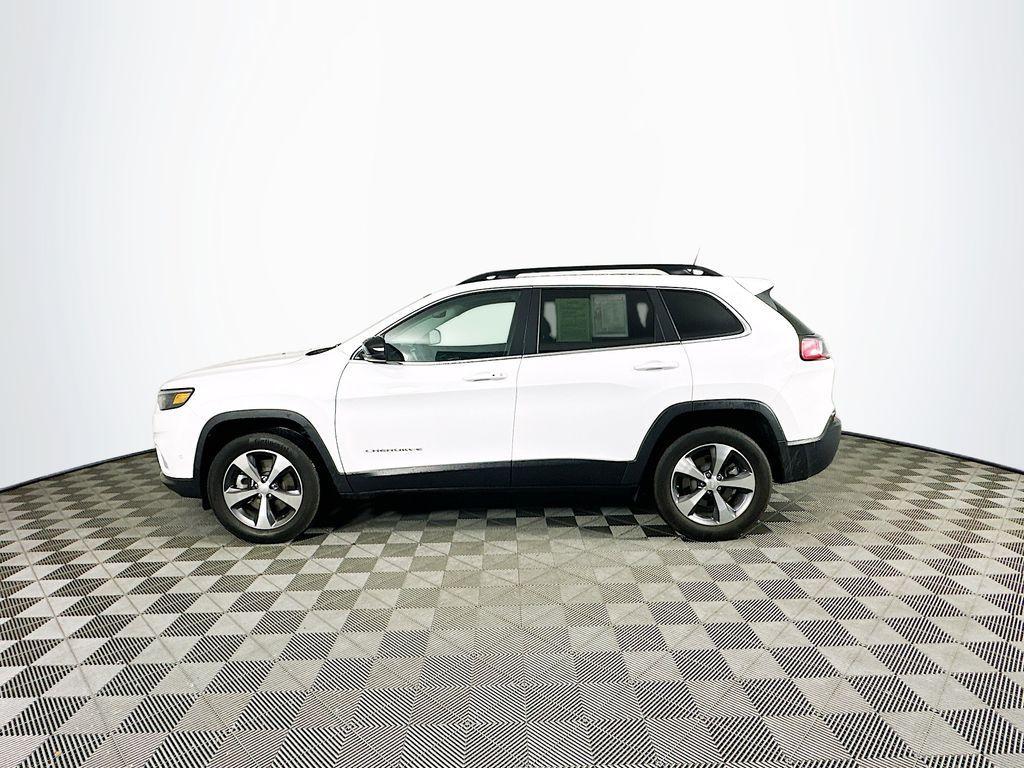 used 2022 Jeep Cherokee car, priced at $26,701