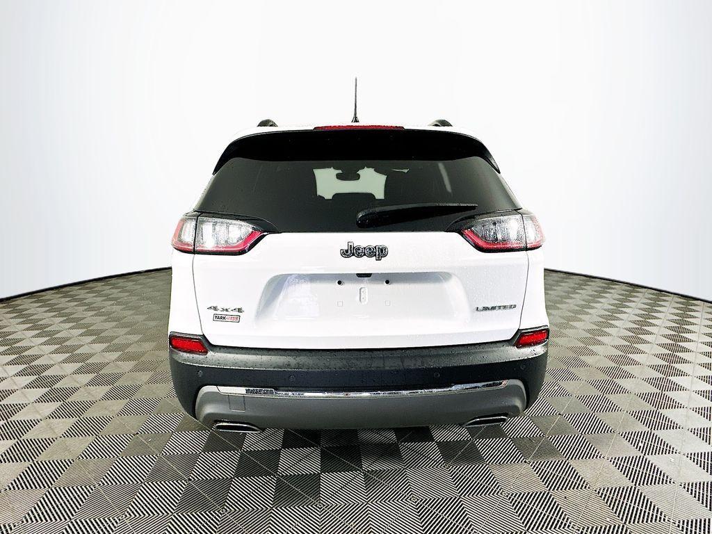 used 2022 Jeep Cherokee car, priced at $26,701