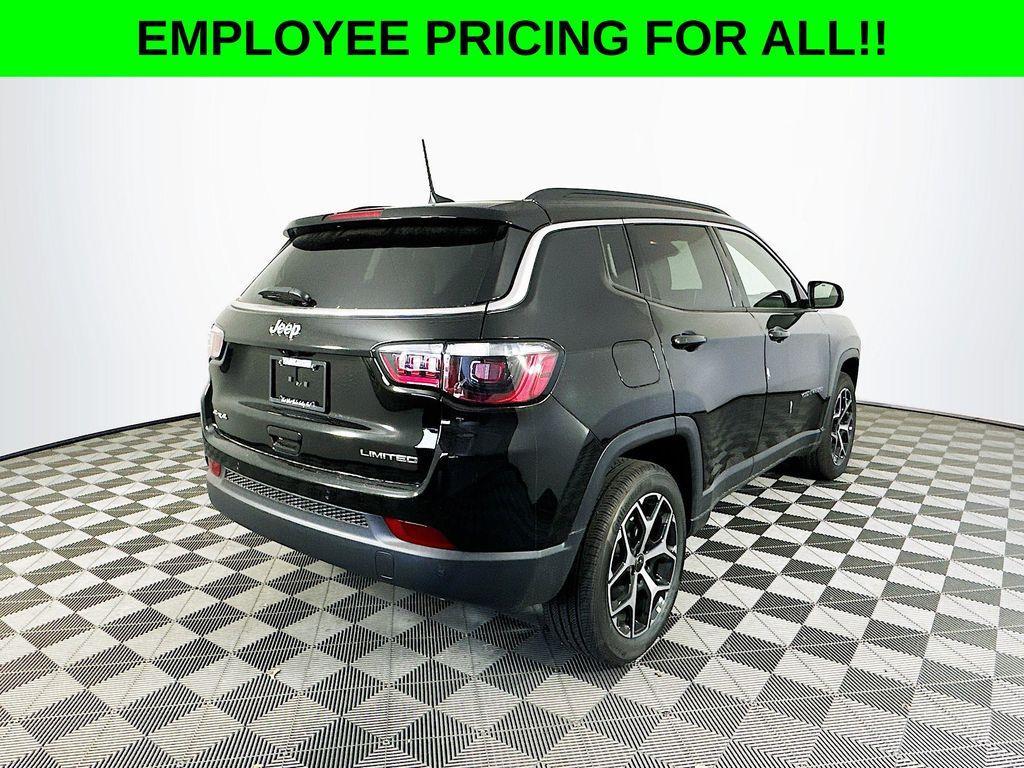 new 2025 Jeep Compass car, priced at $32,985
