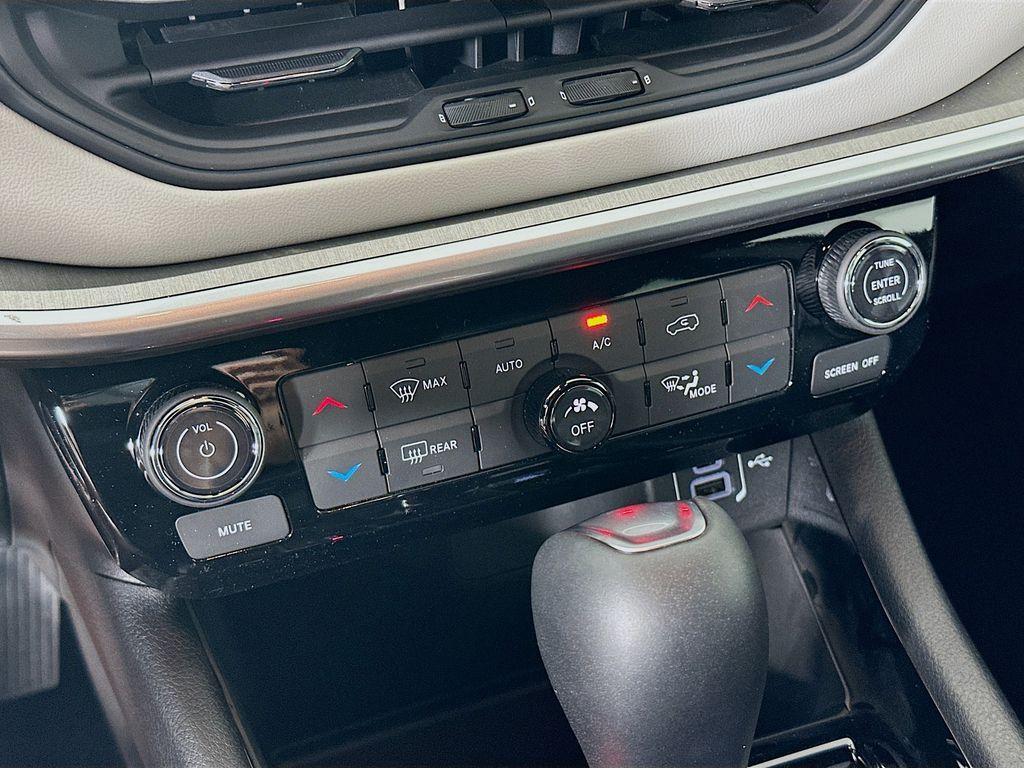 new 2025 Jeep Compass car, priced at $32,485