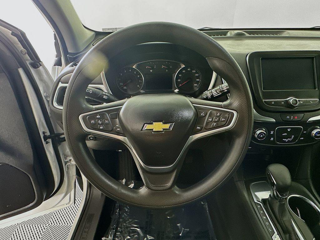 used 2022 Chevrolet Equinox car, priced at $20,399