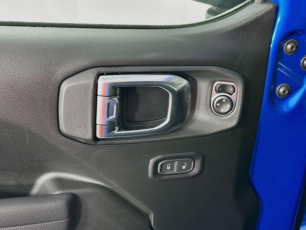 new 2026 Jeep Wrangler car, priced at $46,435