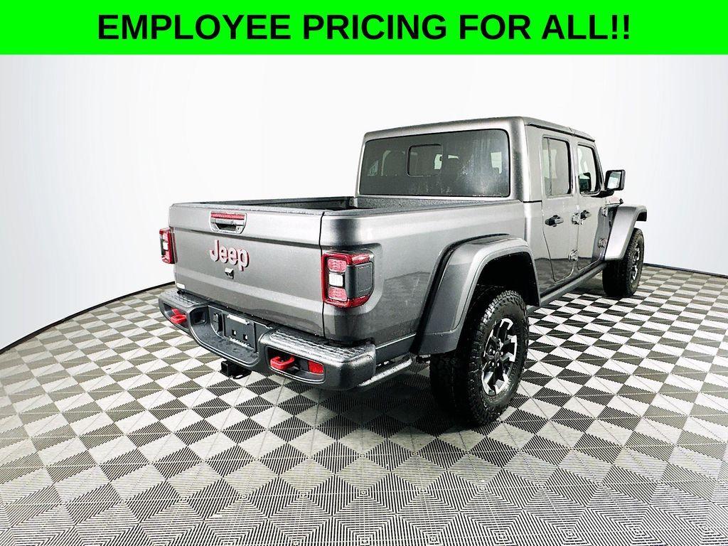 new 2025 Jeep Gladiator car, priced at $55,191