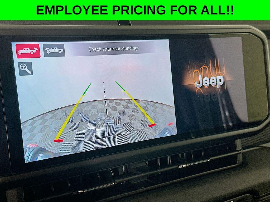 new 2025 Jeep Gladiator car, priced at $55,191