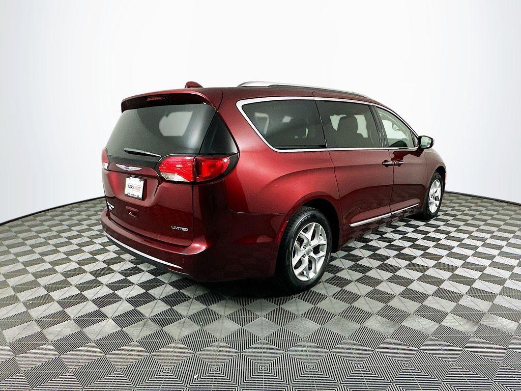 used 2020 Chrysler Pacifica car, priced at $26,998