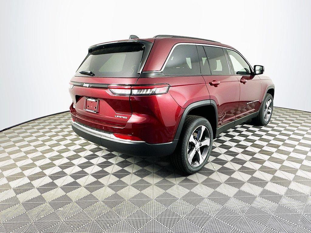new 2025 Jeep Grand Cherokee car, priced at $47,750