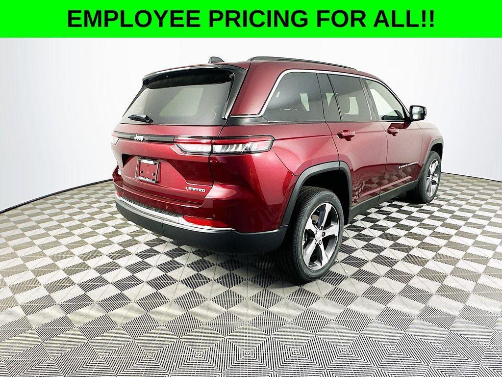 new 2025 Jeep Grand Cherokee car, priced at $47,750
