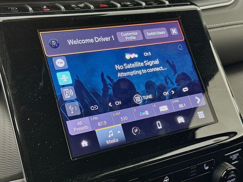 new 2025 Jeep Grand Cherokee L car, priced at $43,335