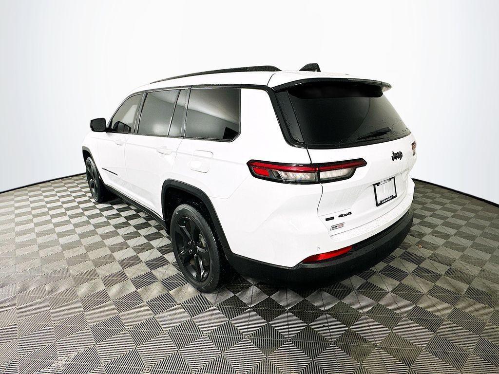 used 2021 Jeep Grand Cherokee L car, priced at $26,399