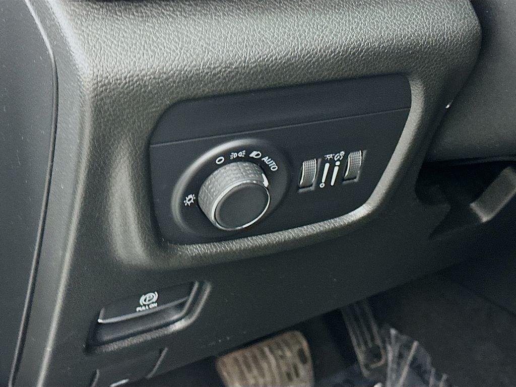 used 2021 Jeep Grand Cherokee L car, priced at $26,399