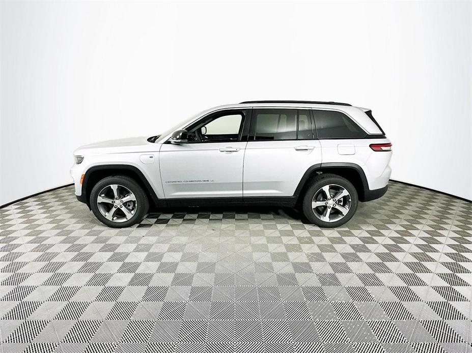 new 2024 Jeep Grand Cherokee 4xe car, priced at $53,738