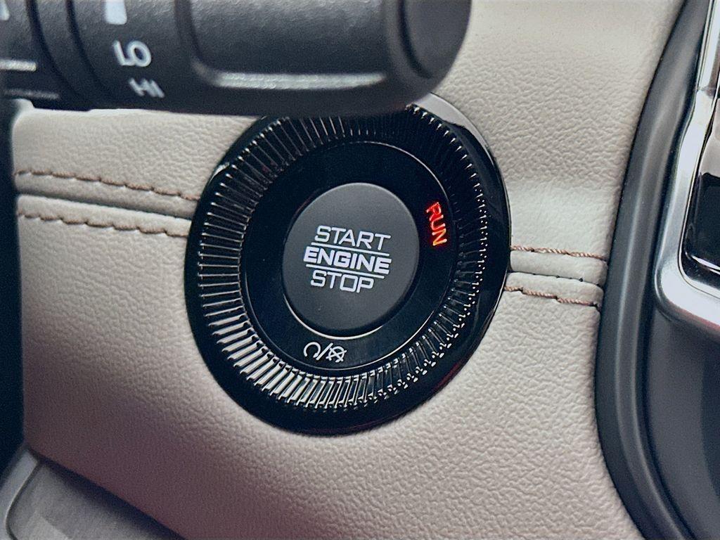 new 2025 Jeep Compass car, priced at $32,447